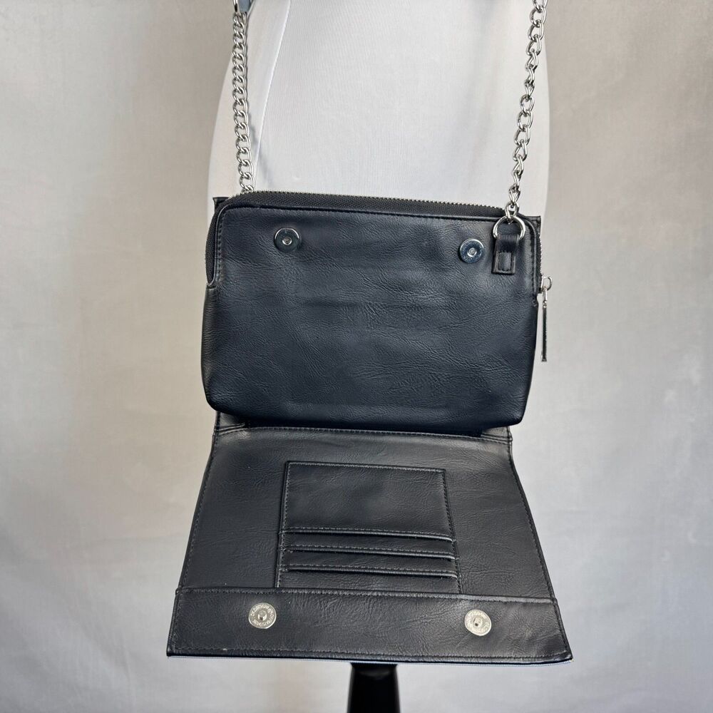 Steve Madden Crossbody Bag with side compartment for cards - Picture 5 of 9